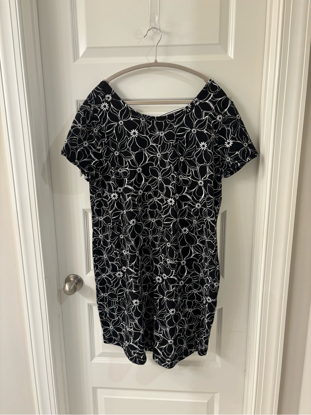 Talbots Black Tunic with White Floral Line Print